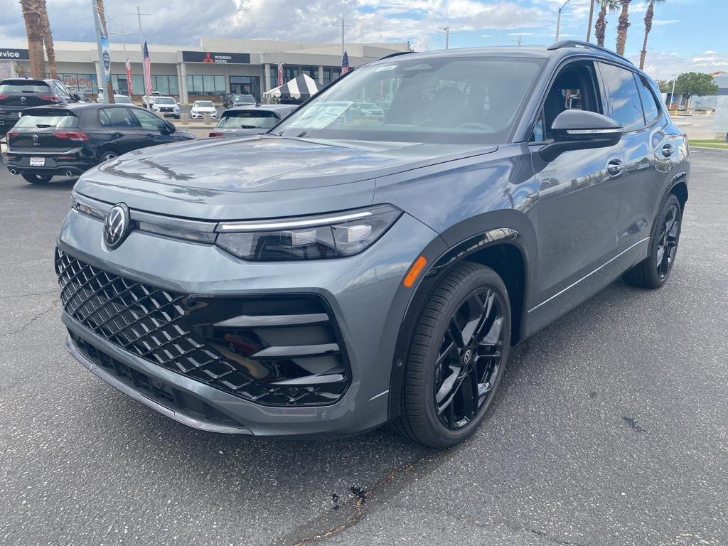 new 2025 Volkswagen Tiguan car, priced at $38,922
