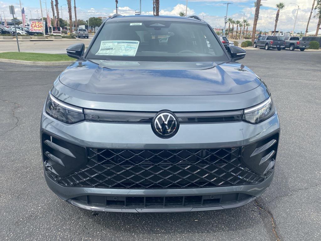 new 2025 Volkswagen Tiguan car, priced at $38,922