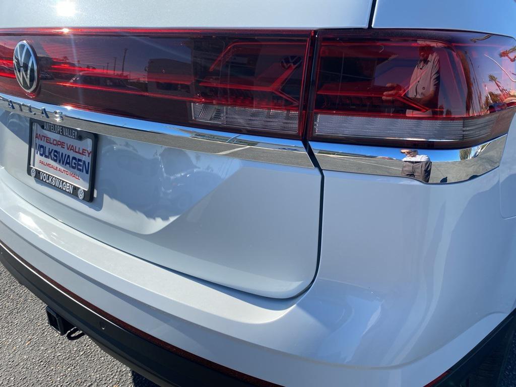 new 2026 Volkswagen Atlas car, priced at $48,929