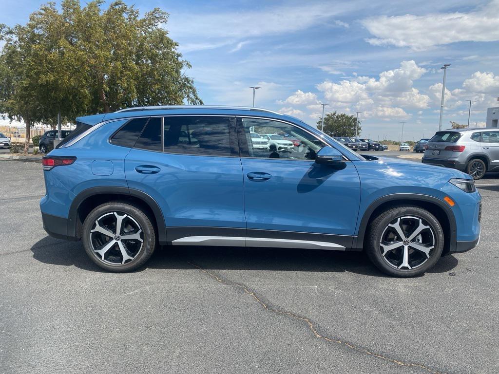 new 2025 Volkswagen Tiguan car, priced at $35,623