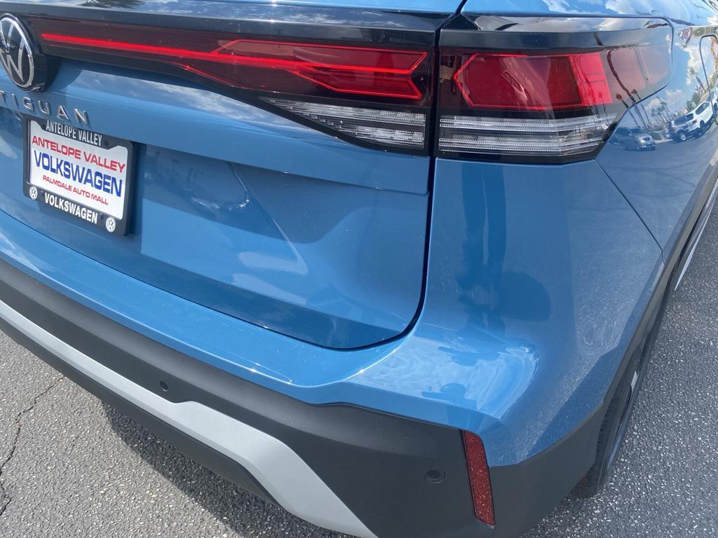 new 2025 Volkswagen Tiguan car, priced at $35,623