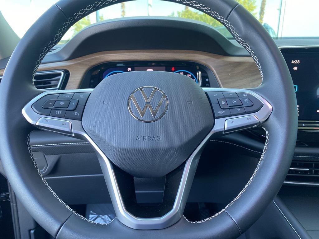 new 2026 Volkswagen Atlas car, priced at $41,172