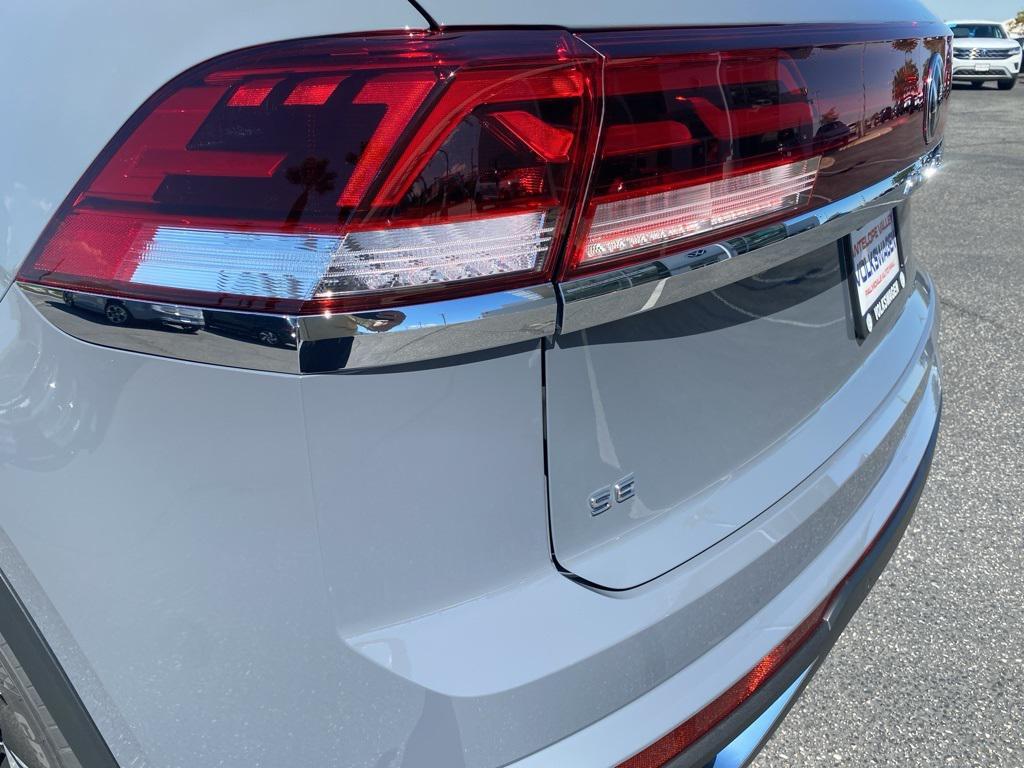 new 2026 Volkswagen Atlas Cross Sport car, priced at $44,975