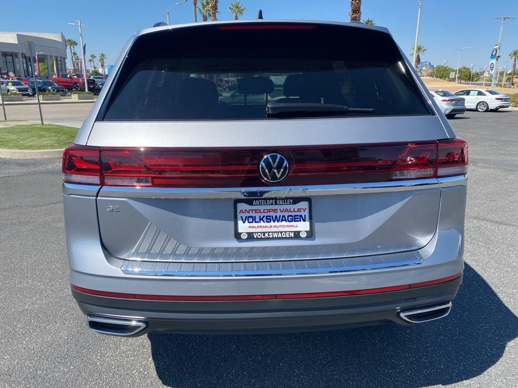 new 2026 Volkswagen Atlas car, priced at $40,903