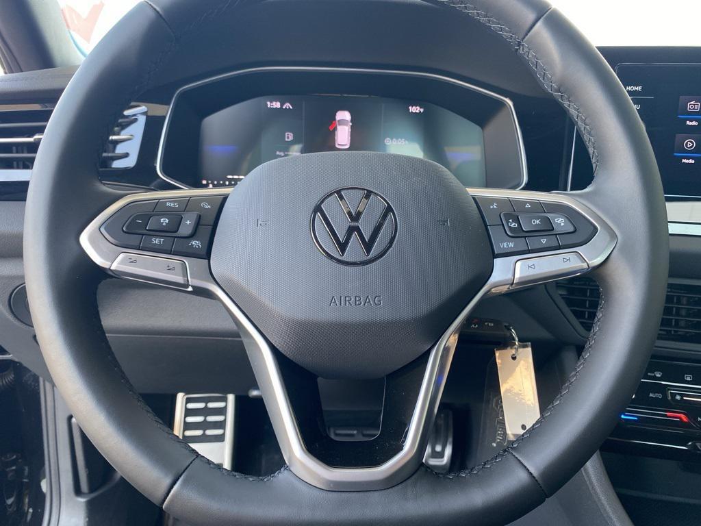 new 2025 Volkswagen Jetta car, priced at $25,511