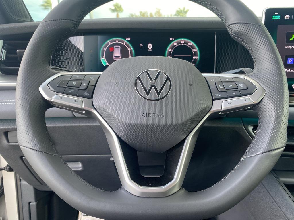 new 2025 Volkswagen Tiguan car, priced at $40,422