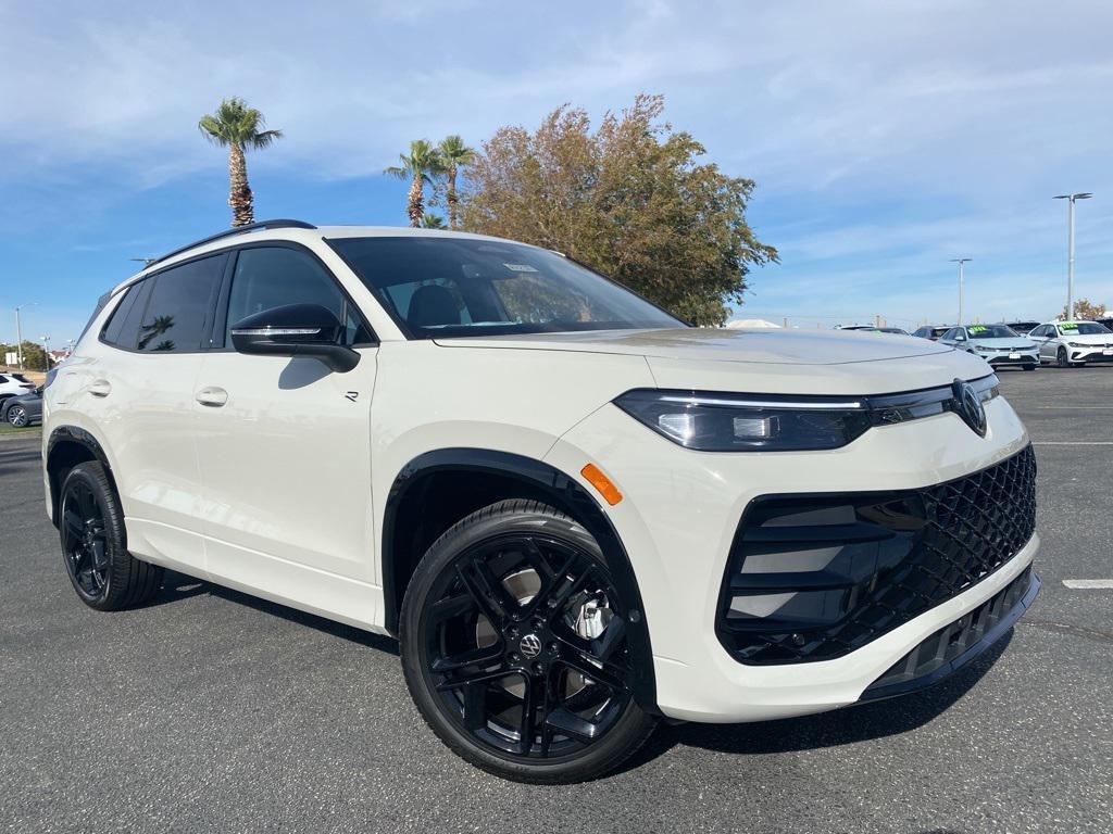 new 2025 Volkswagen Tiguan car, priced at $40,422