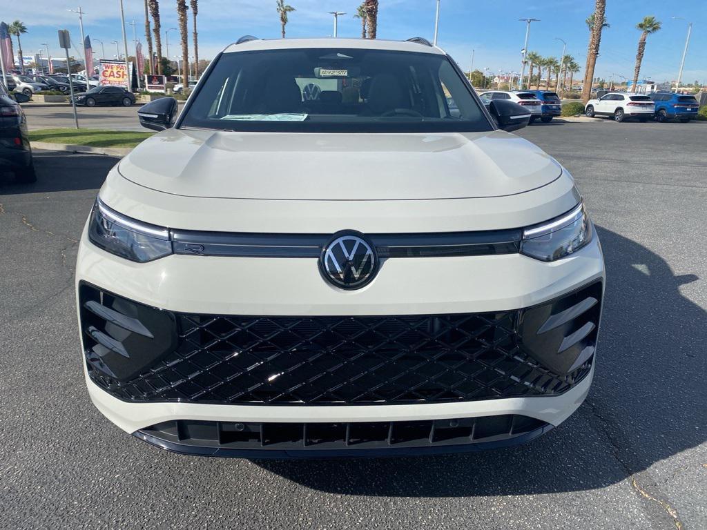 new 2025 Volkswagen Tiguan car, priced at $40,422