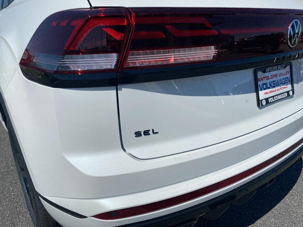 new 2026 Volkswagen Atlas Cross Sport car, priced at $53,107