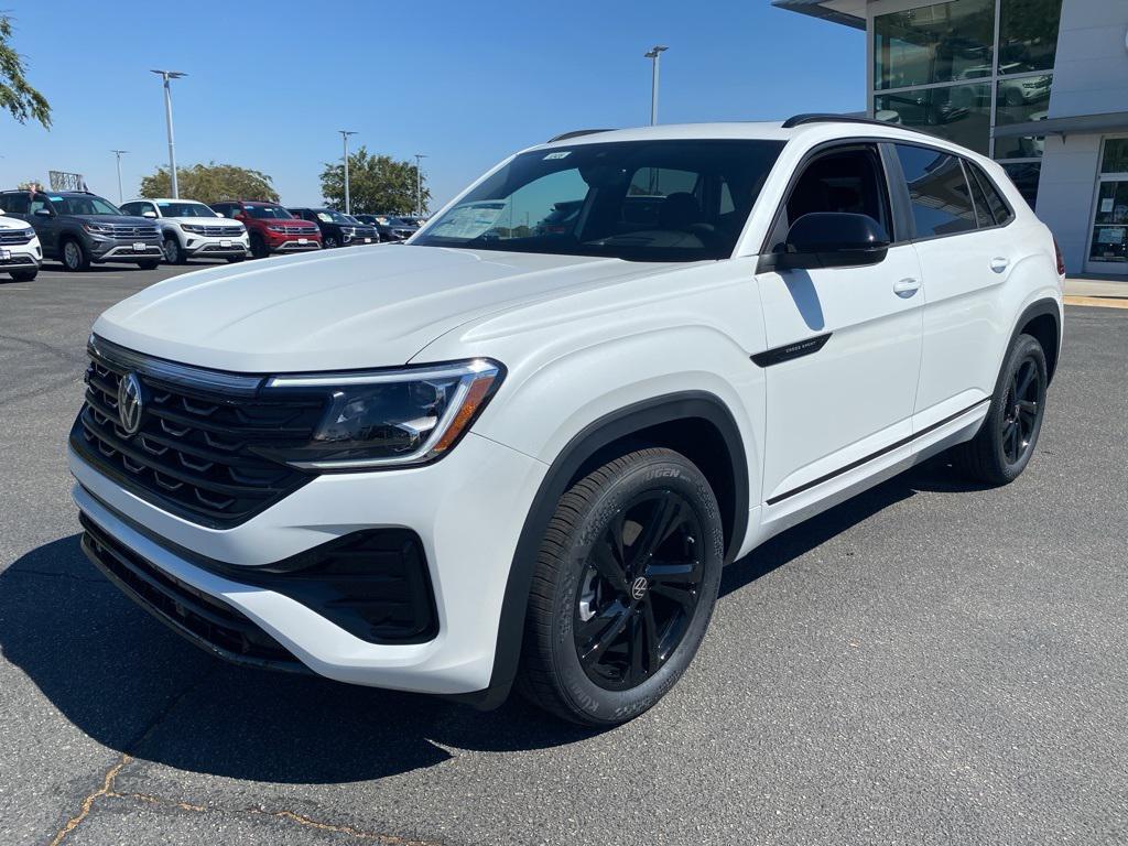 new 2026 Volkswagen Atlas Cross Sport car, priced at $53,107
