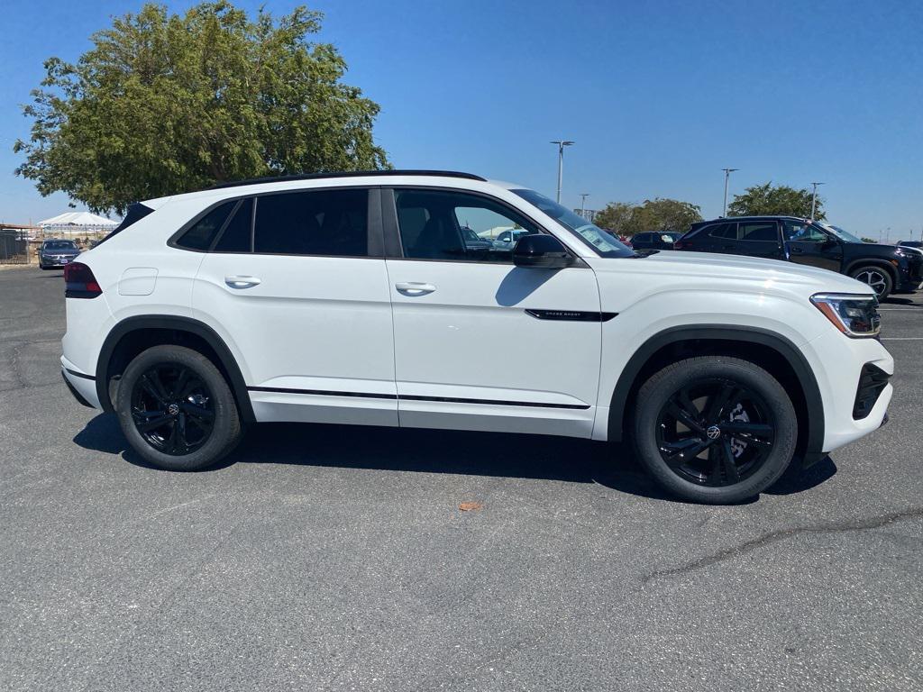 new 2026 Volkswagen Atlas Cross Sport car, priced at $53,107
