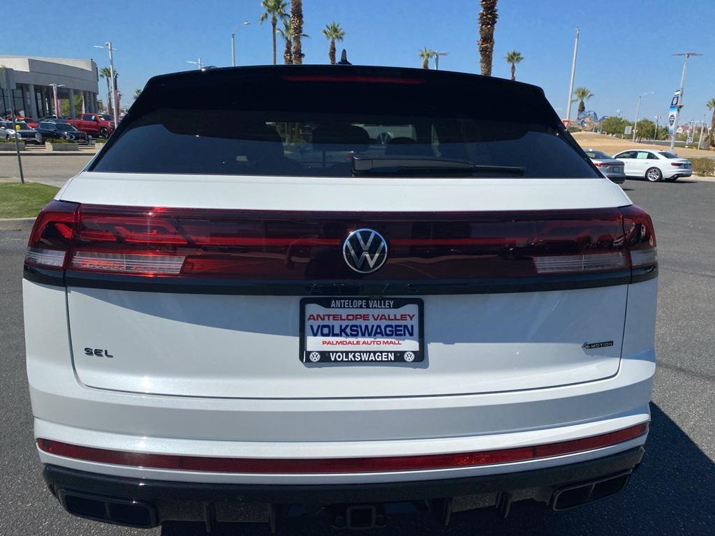 new 2026 Volkswagen Atlas Cross Sport car, priced at $53,107