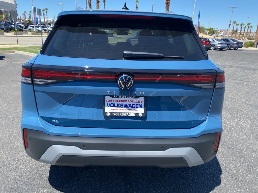 new 2025 Volkswagen Tiguan car, priced at $35,410