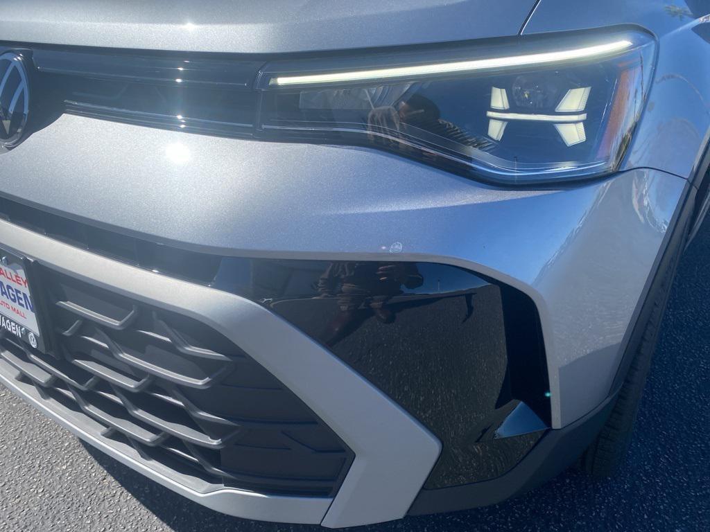 new 2025 Volkswagen Taos car, priced at $25,511