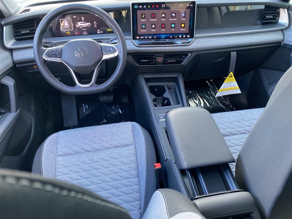 new 2026 Volkswagen Tiguan car, priced at $32,992