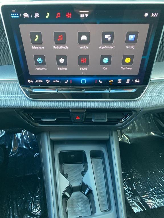 new 2026 Volkswagen Tiguan car, priced at $32,992