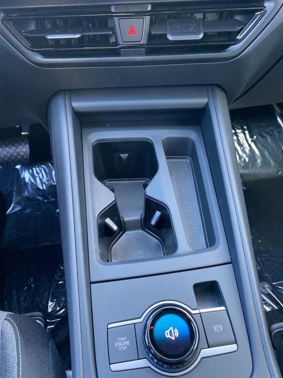 new 2026 Volkswagen Tiguan car, priced at $32,992