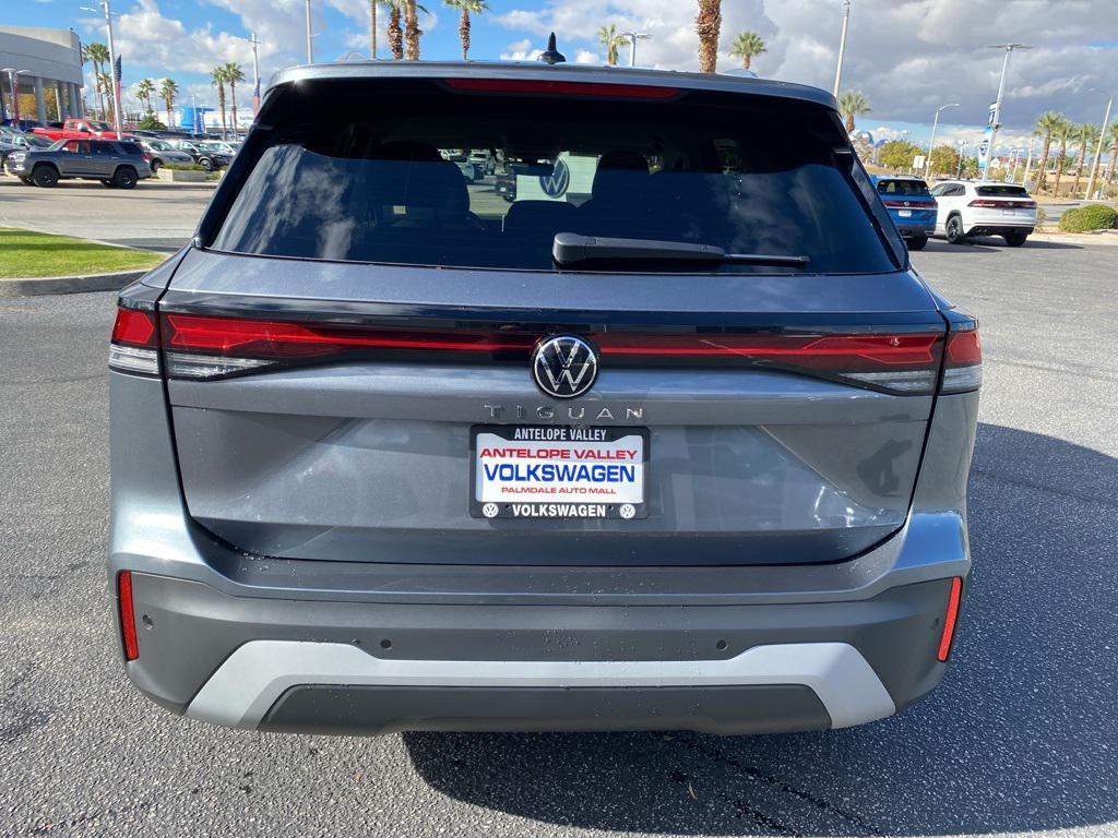 new 2026 Volkswagen Tiguan car, priced at $32,992