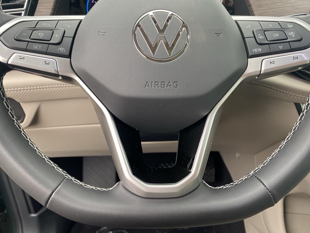 new 2026 Volkswagen Atlas car, priced at $52,644