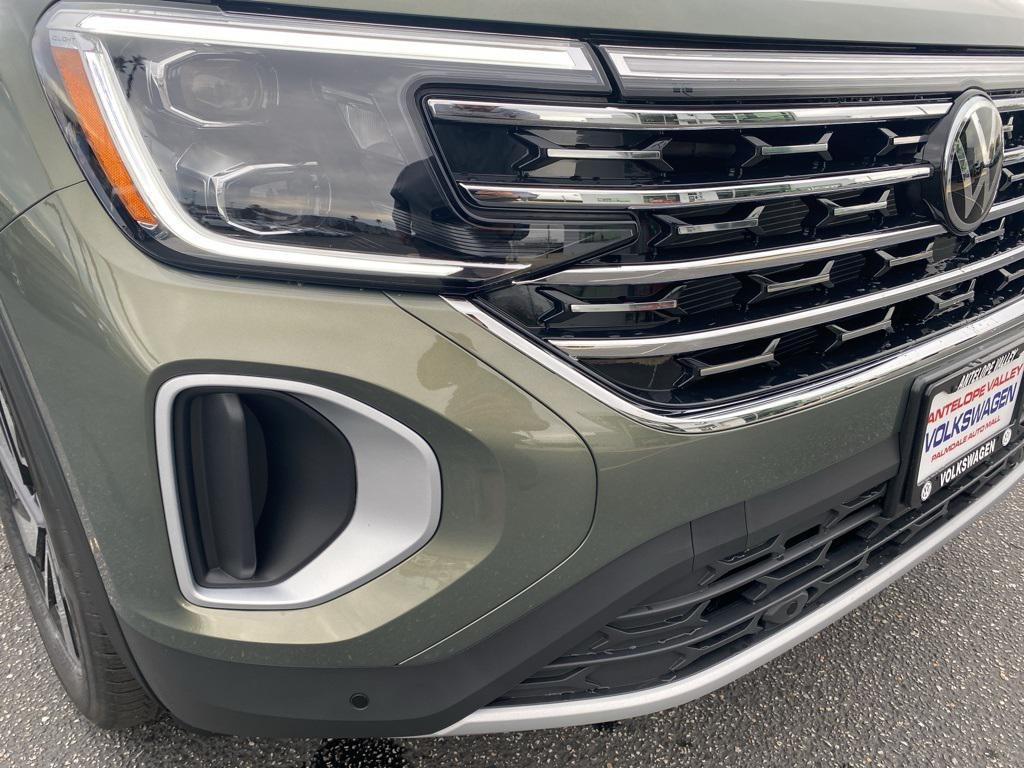 new 2026 Volkswagen Atlas car, priced at $52,644