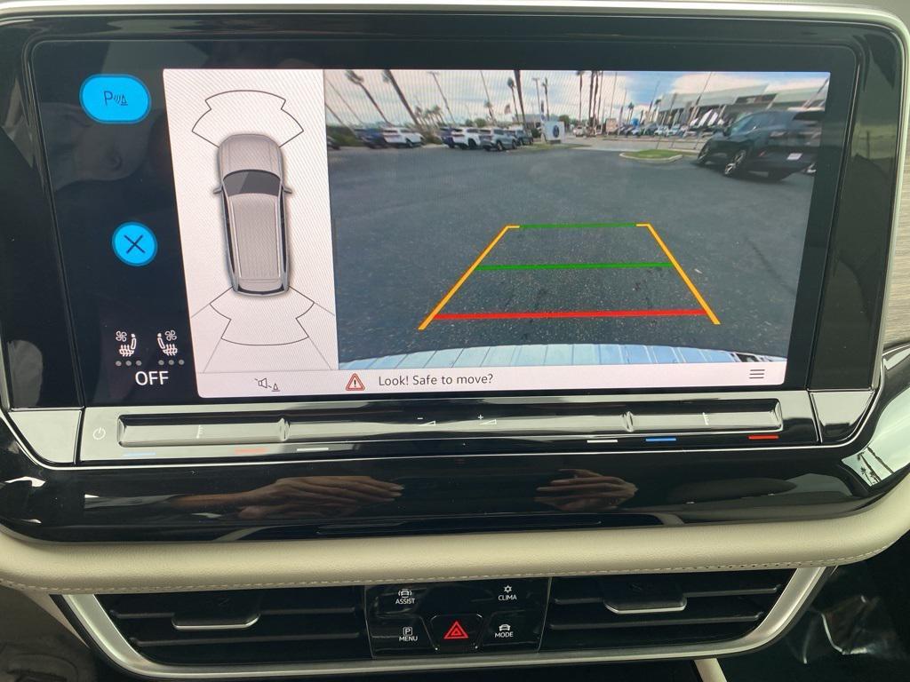 new 2026 Volkswagen Atlas car, priced at $52,644