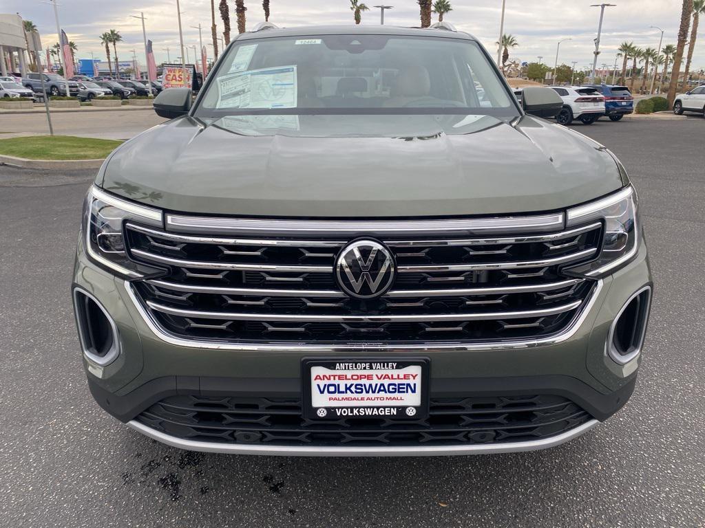 new 2026 Volkswagen Atlas car, priced at $52,644