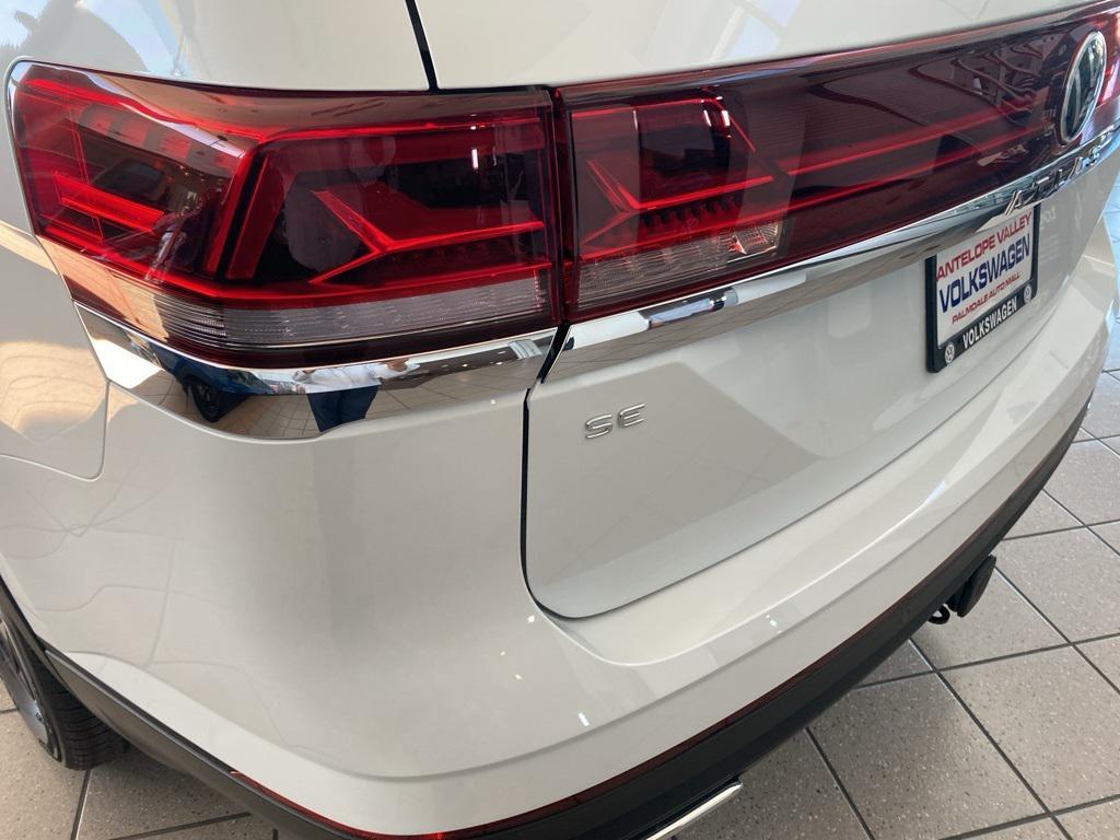 new 2026 Volkswagen Atlas car, priced at $49,524