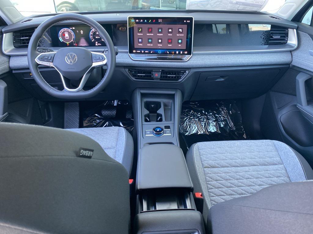 new 2025 Volkswagen Tiguan car, priced at $31,382