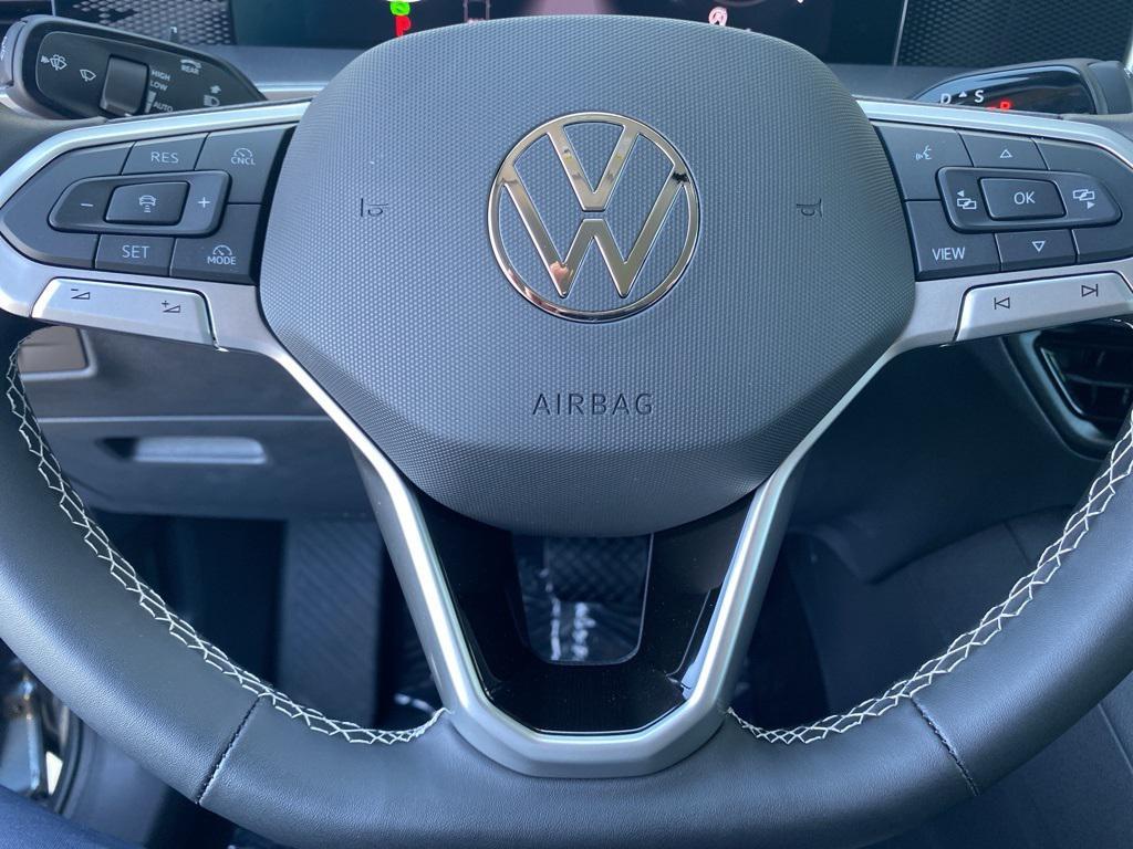 new 2025 Volkswagen Tiguan car, priced at $31,382