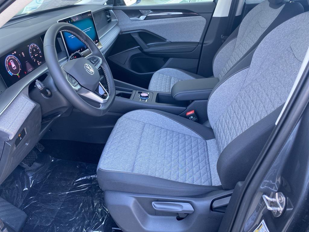 new 2025 Volkswagen Tiguan car, priced at $31,382