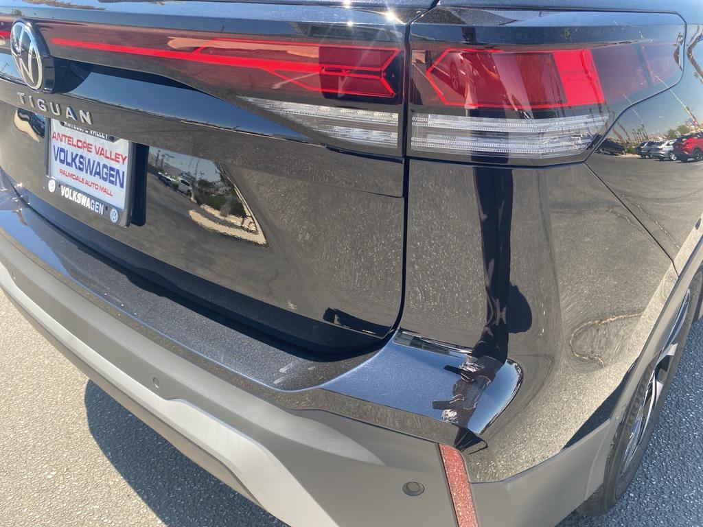 new 2025 Volkswagen Tiguan car, priced at $31,375