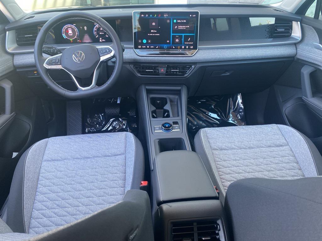 new 2025 Volkswagen Tiguan car, priced at $31,375