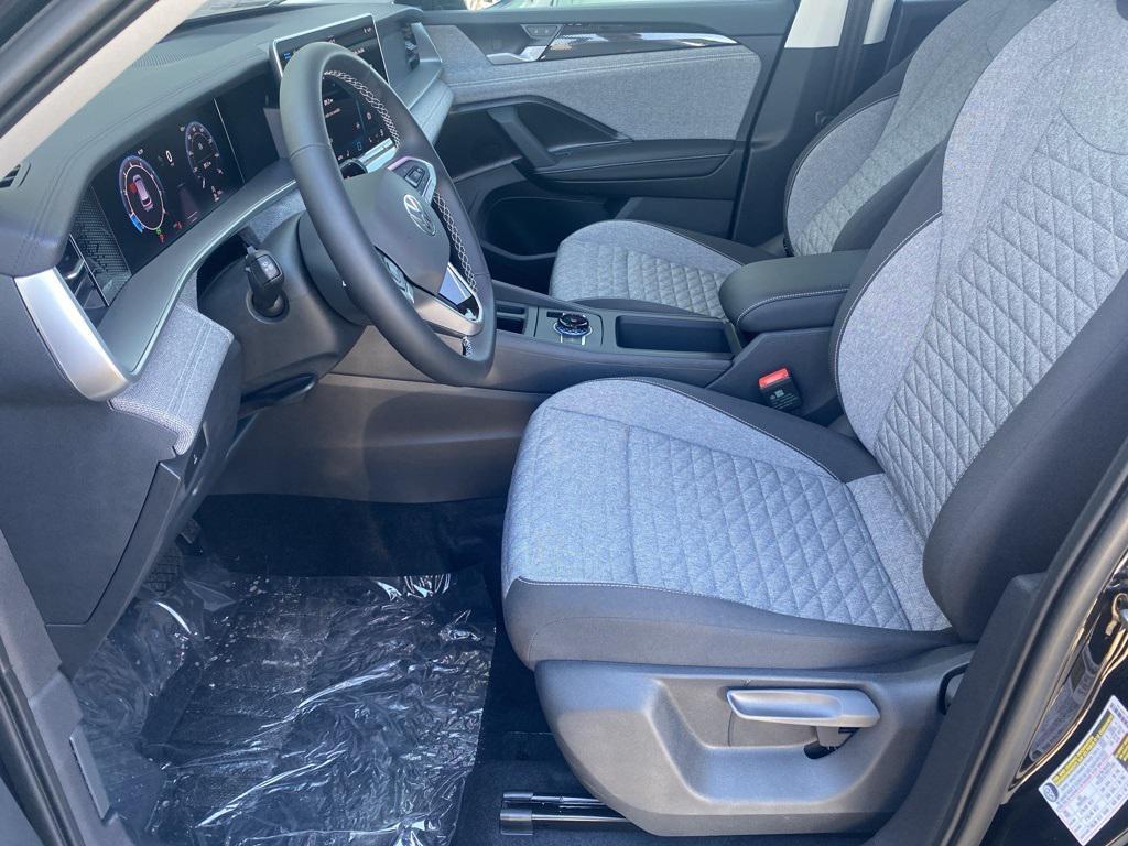 new 2025 Volkswagen Tiguan car, priced at $31,375