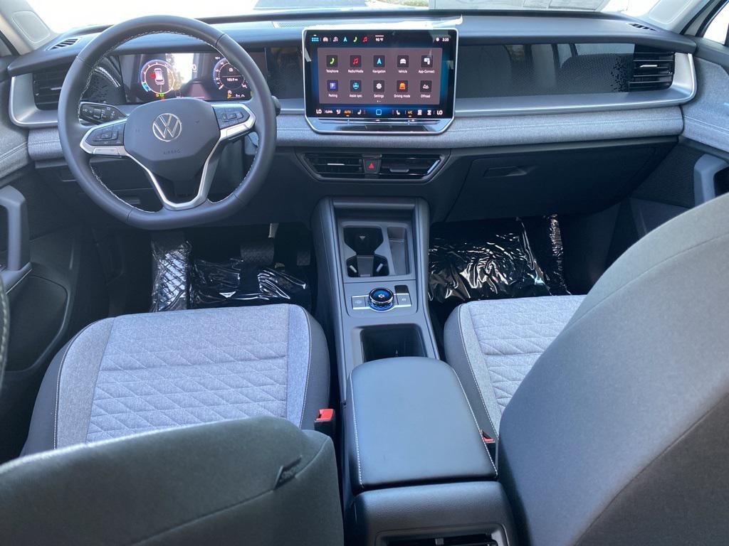 new 2025 Volkswagen Tiguan car, priced at $32,875