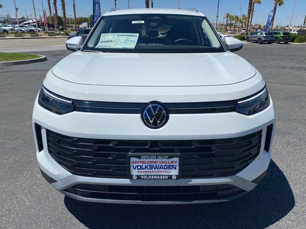 new 2025 Volkswagen Tiguan car, priced at $32,875