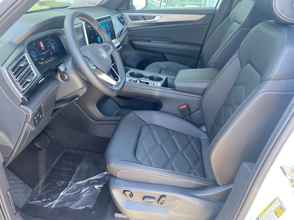 new 2025 Volkswagen Atlas Cross Sport car, priced at $39,206