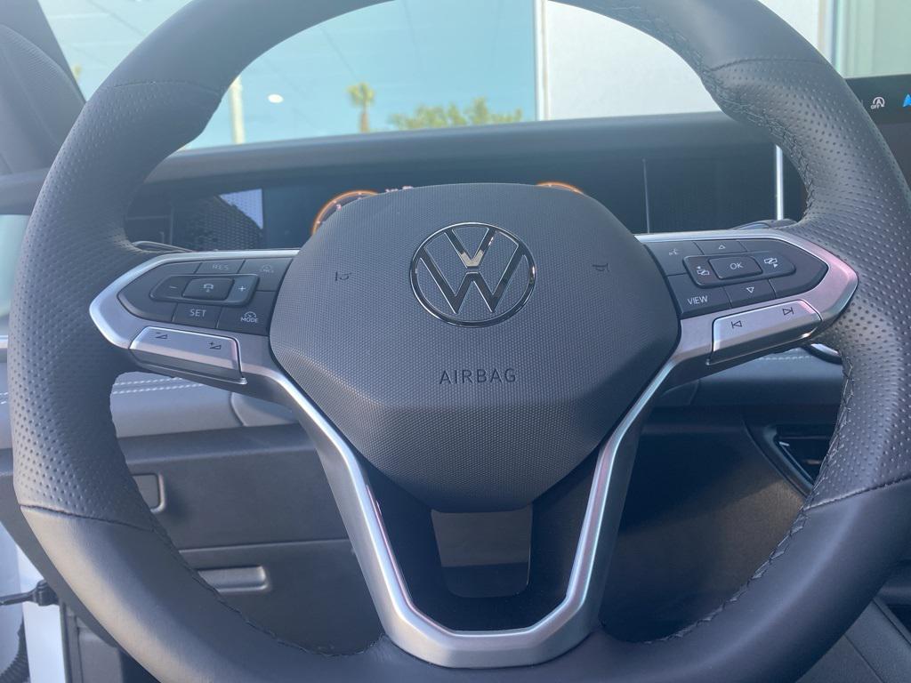 new 2025 Volkswagen Tiguan car, priced at $40,867