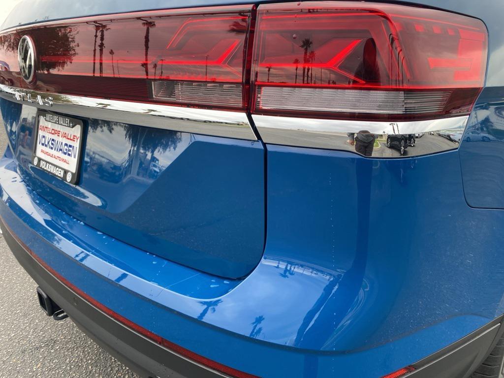 new 2026 Volkswagen Atlas car, priced at $48,198