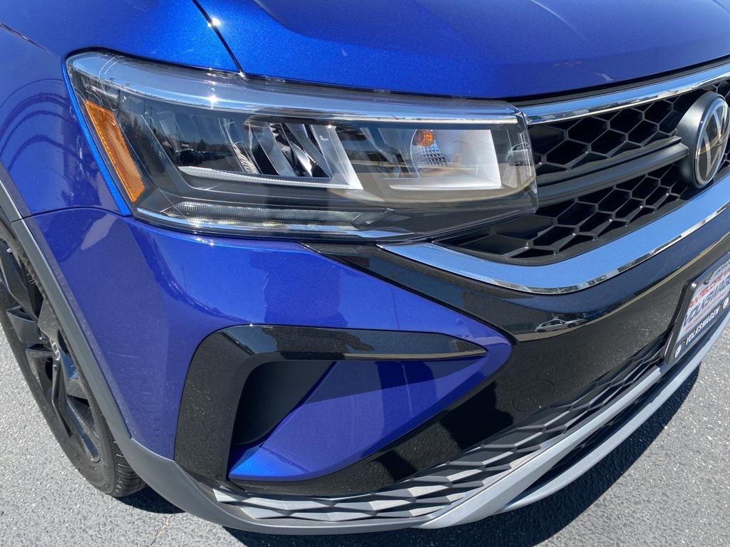 new 2024 Volkswagen Taos car, priced at $25,116