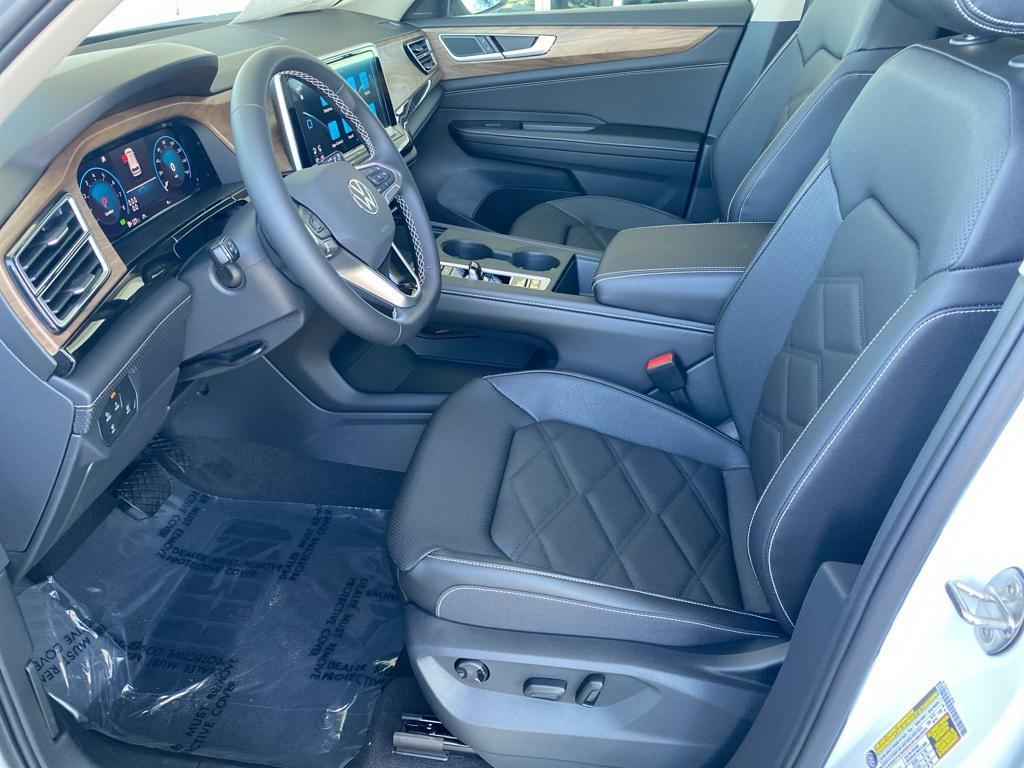 new 2026 Volkswagen Atlas car, priced at $41,858