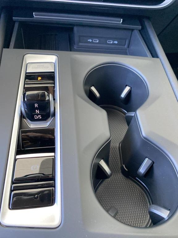 new 2026 Volkswagen Atlas car, priced at $41,858
