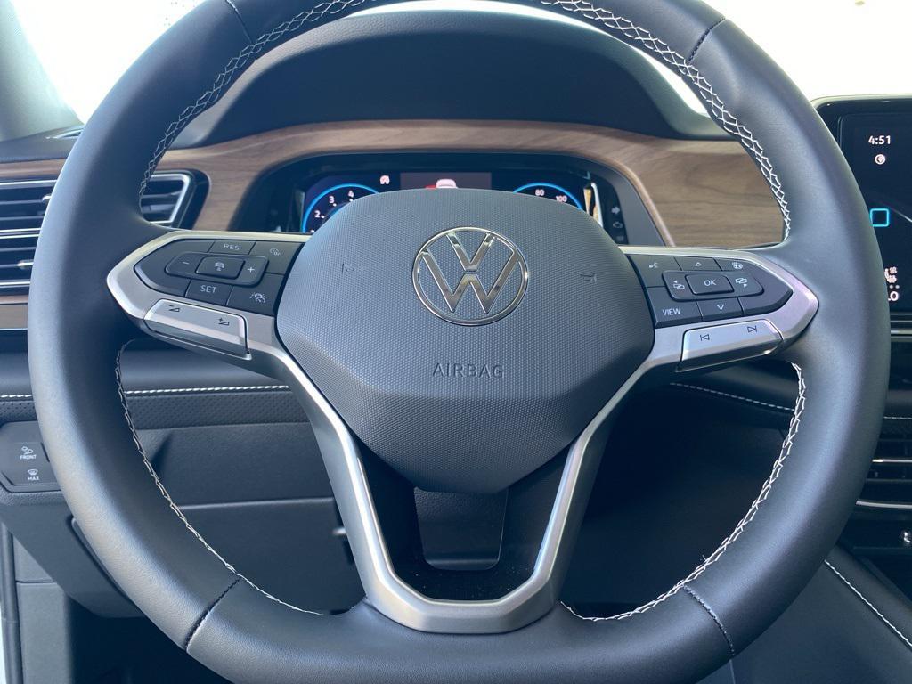 new 2026 Volkswagen Atlas car, priced at $41,858