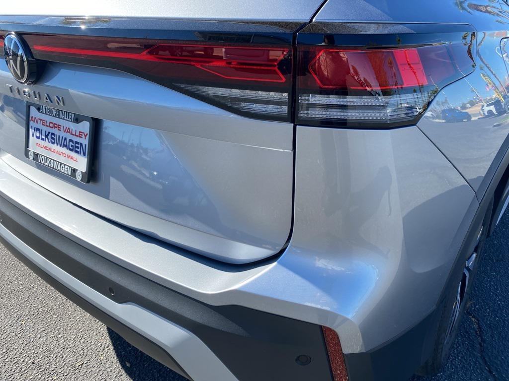 new 2026 Volkswagen Tiguan car, priced at $32,881