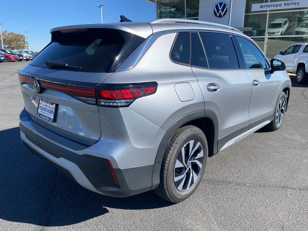 new 2026 Volkswagen Tiguan car, priced at $32,881