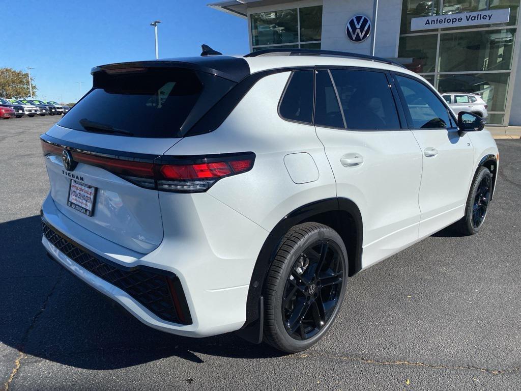 new 2026 Volkswagen Tiguan car, priced at $40,897