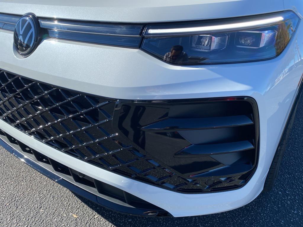 new 2026 Volkswagen Tiguan car, priced at $40,897