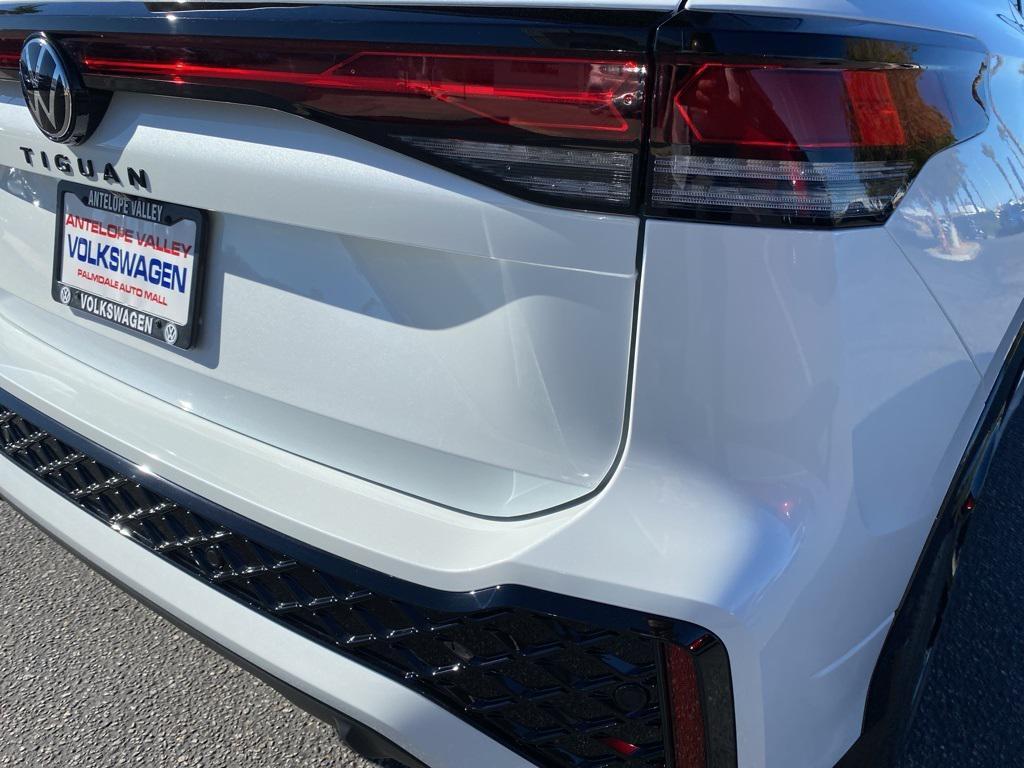 new 2026 Volkswagen Tiguan car, priced at $40,897