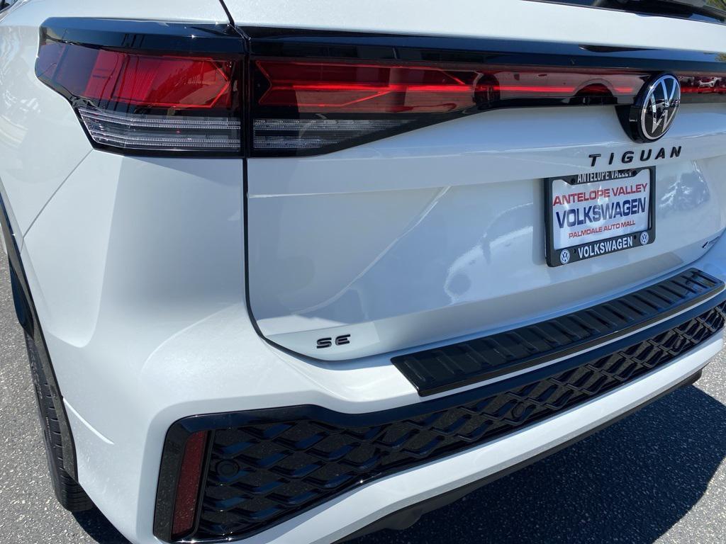 new 2025 Volkswagen Tiguan car, priced at $39,548