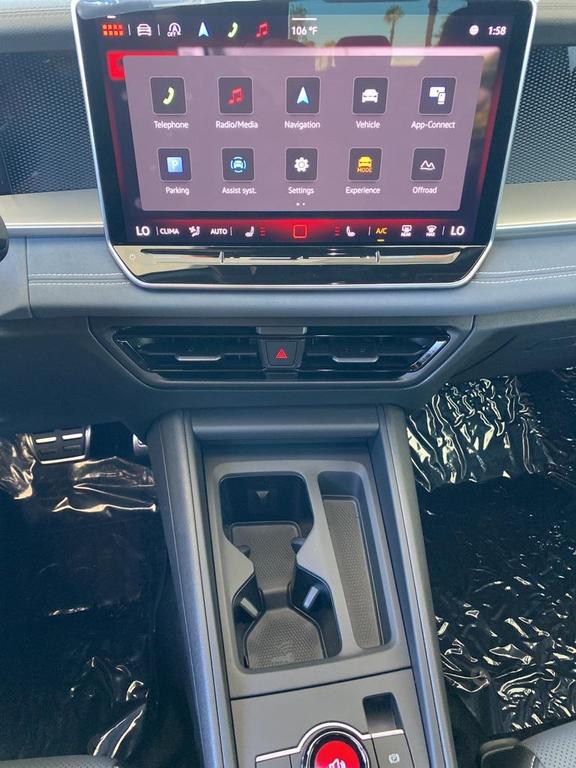 new 2025 Volkswagen Tiguan car, priced at $39,548