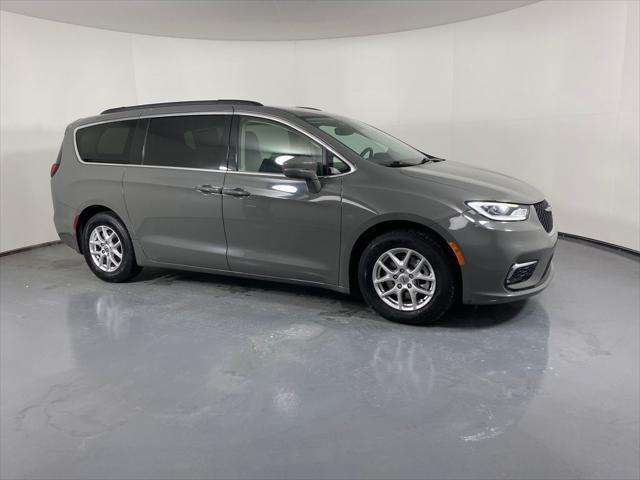 used 2022 Chrysler Pacifica car, priced at $17,994